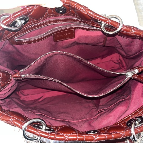 Authentic Dior Patent Cannage Quilted Tote in Deep Burgundy- FREE COA - Picture 4 of 8